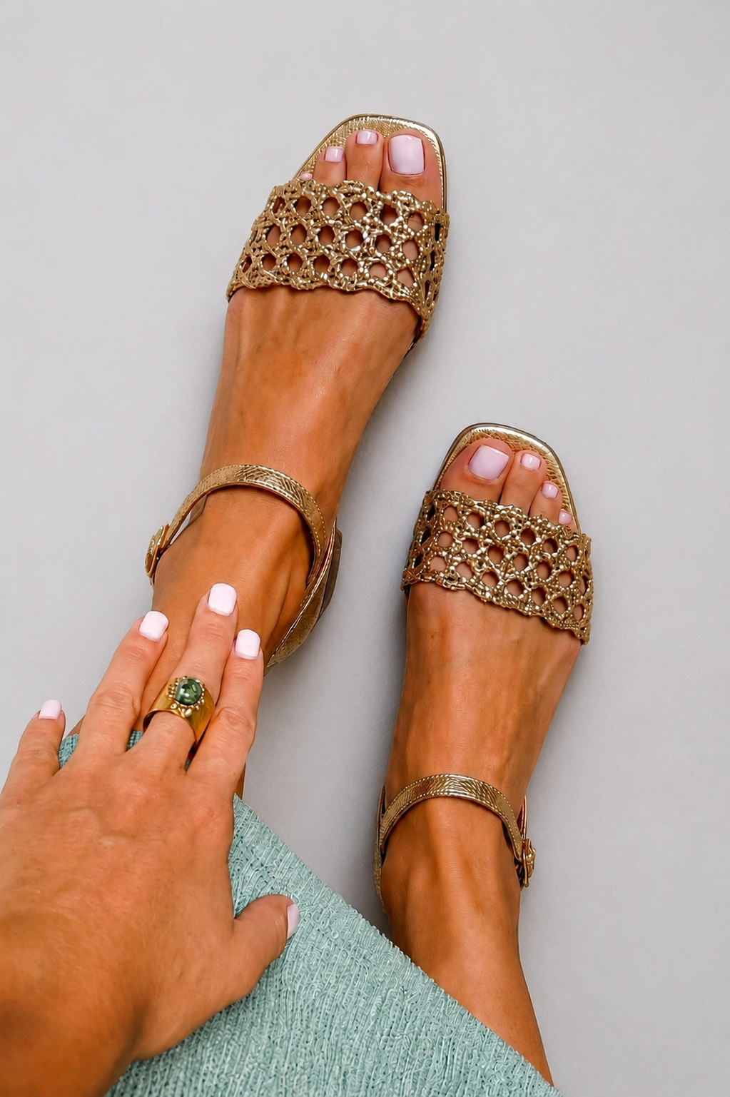 Astrid™ | Gyldne Sandaler Sommercharme