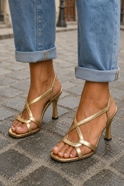 Elisabeth™ | Gyldne Sandaler Sommercharme
