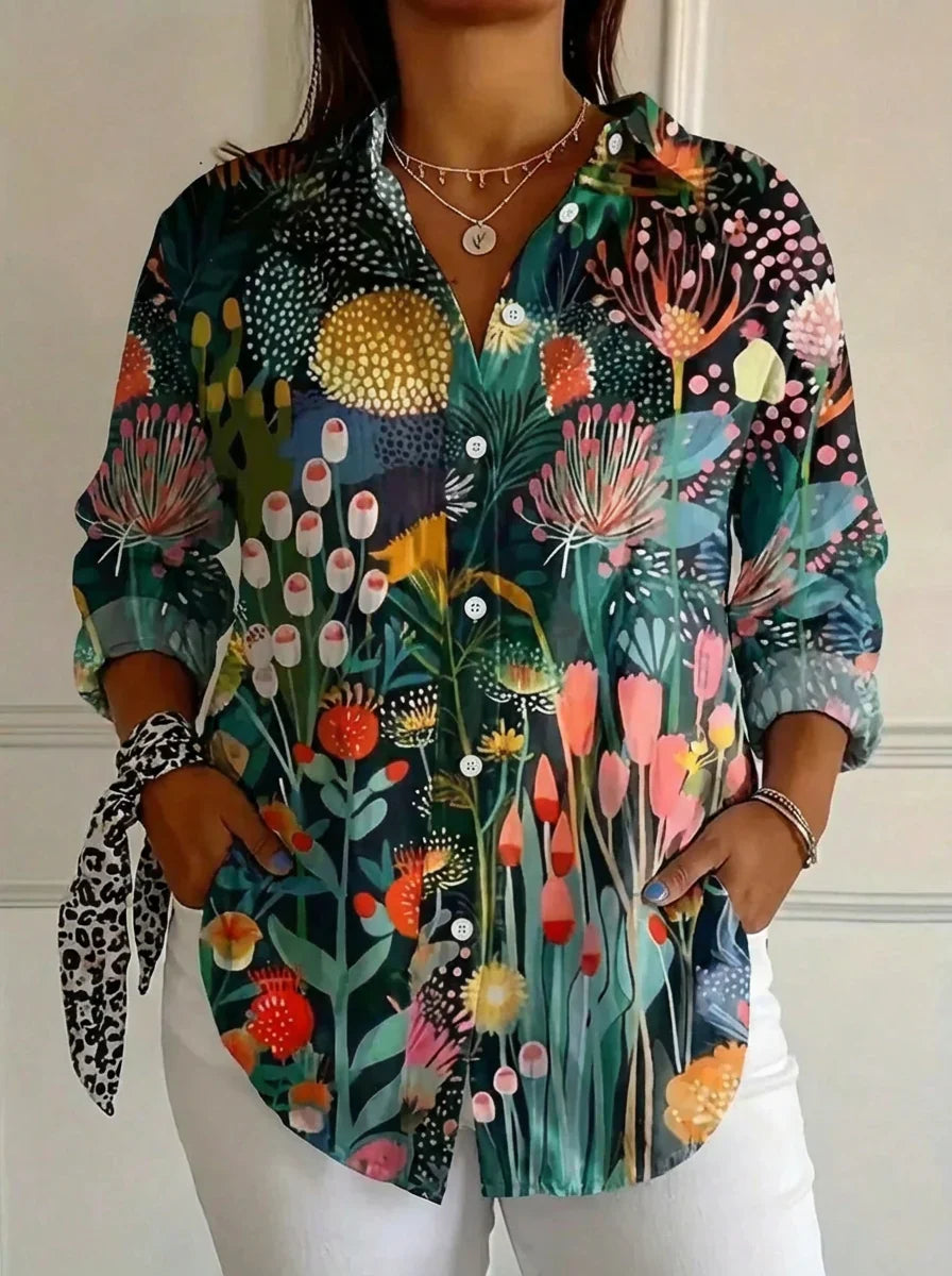 Elsa™|Färgglad blus med lekfullt mönster